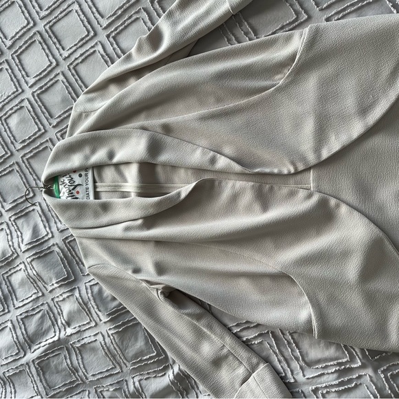 Wilfred Chevalier Jacket in Size 2 - Picture 2 of 3